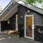 3 Bedroom Cozy In Σπίτι διακοπών *