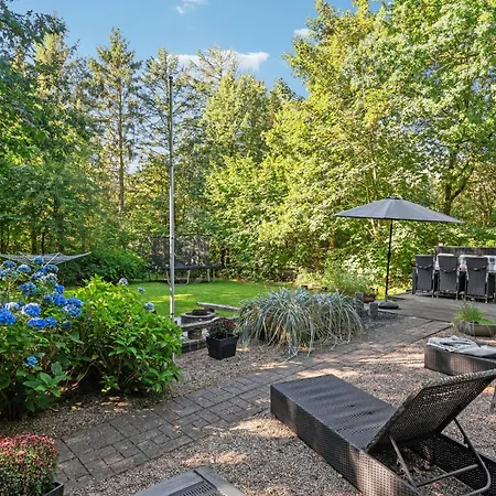 3 Bedroom Cozy In بيت للعطل