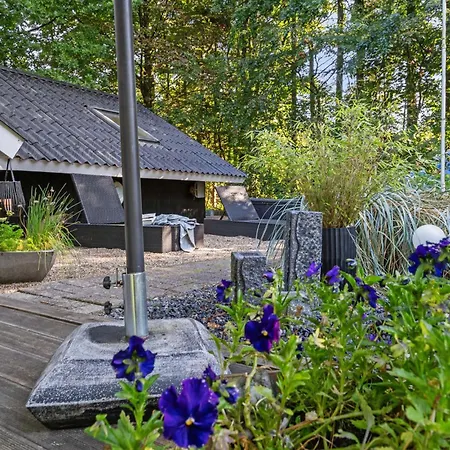 بيت للعطل 3 Bedroom Cozy In Toftlund